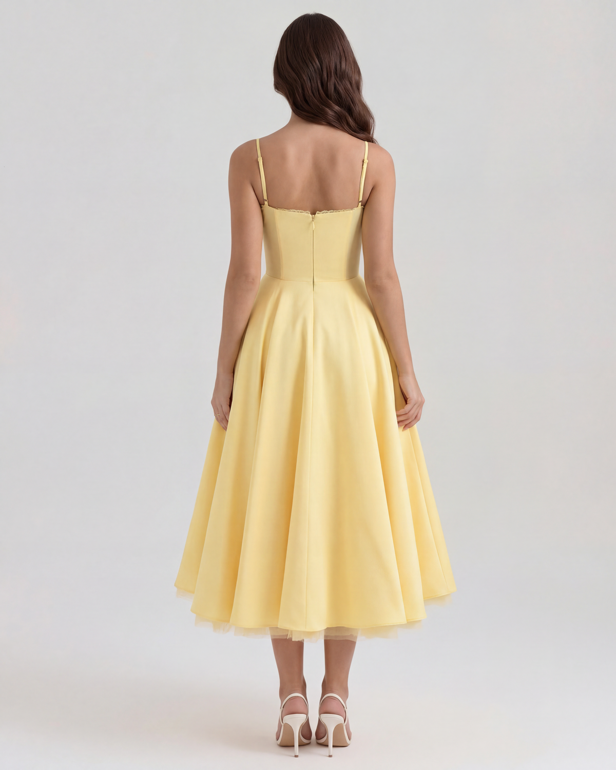 Selene — vestido en color amarillo mantequilla · Novah Collection [color:Amarillo Mantequilla]