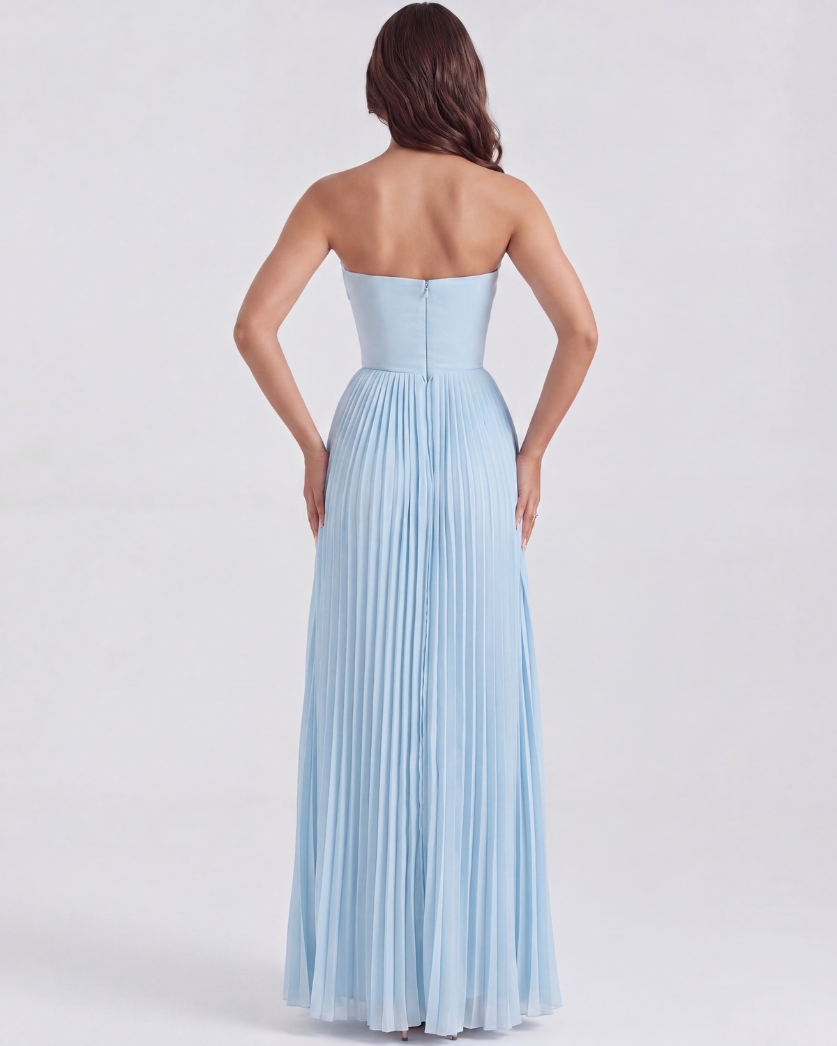Siena — vestido en color azul bebé · Novah Collection [color:Azul Bebé]