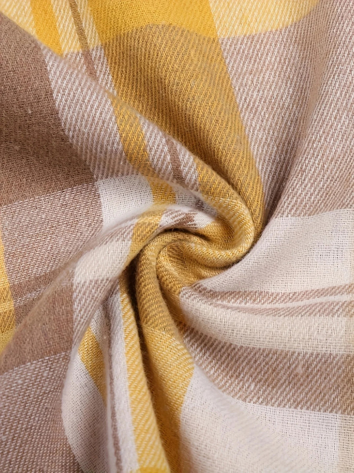 Inés — Camisa de cuadros en color amarillo
· Novah Collection
 [color:Amarillo]