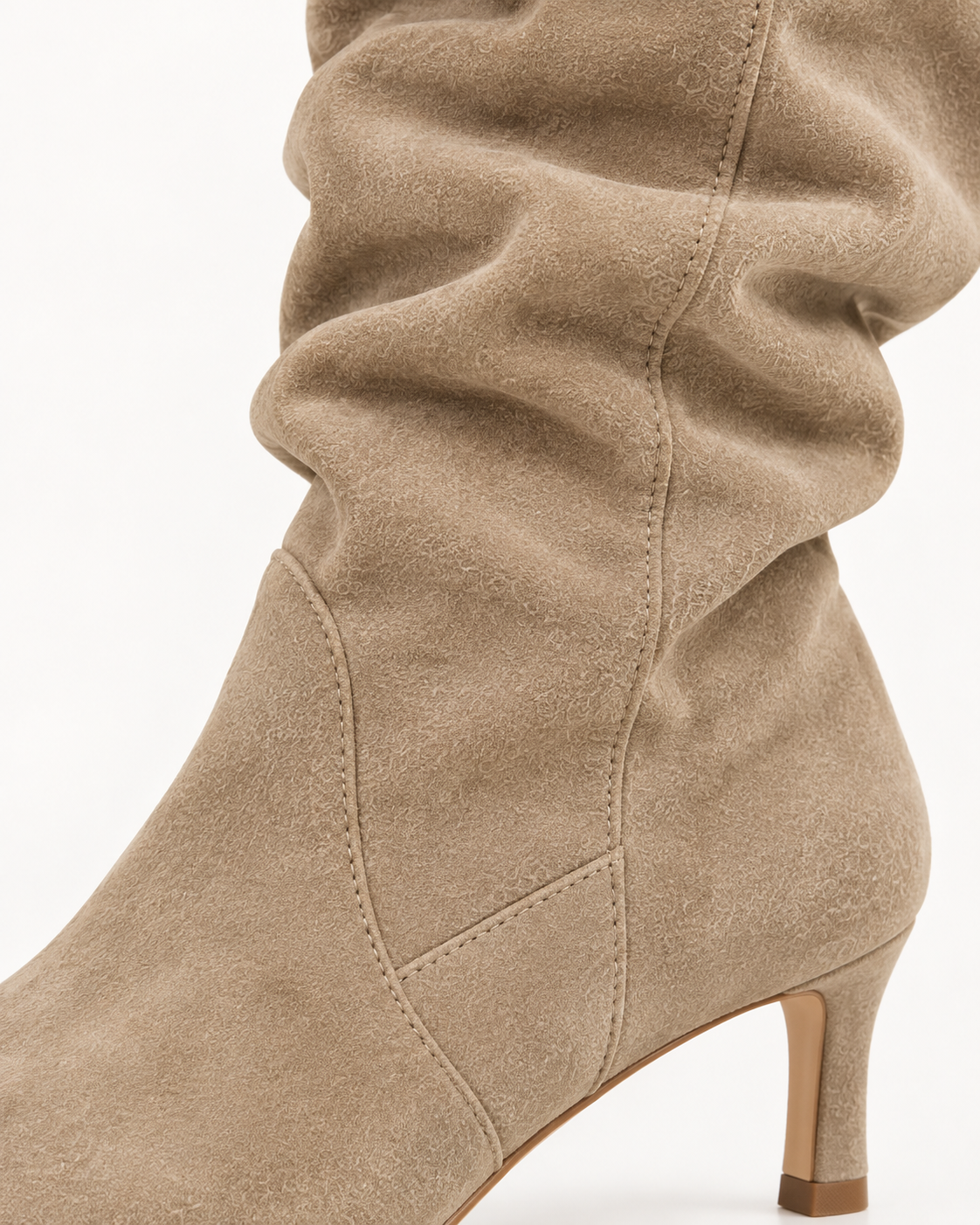 Nara— Botas en color caqui· Novah Collection
 [color:caqui]