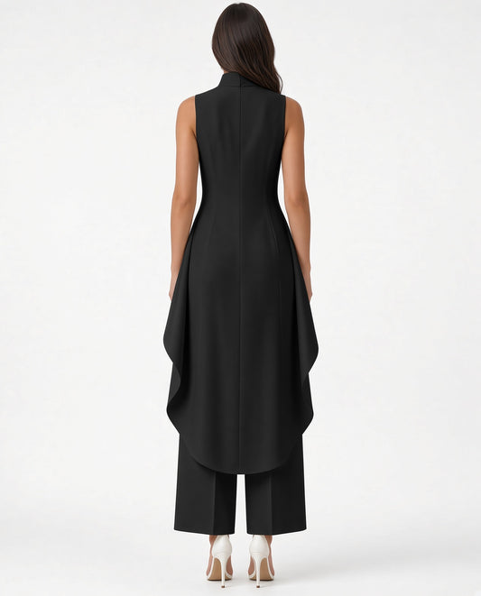 Estela — mono en color negro
· Novah Collection
 [color:Negro]