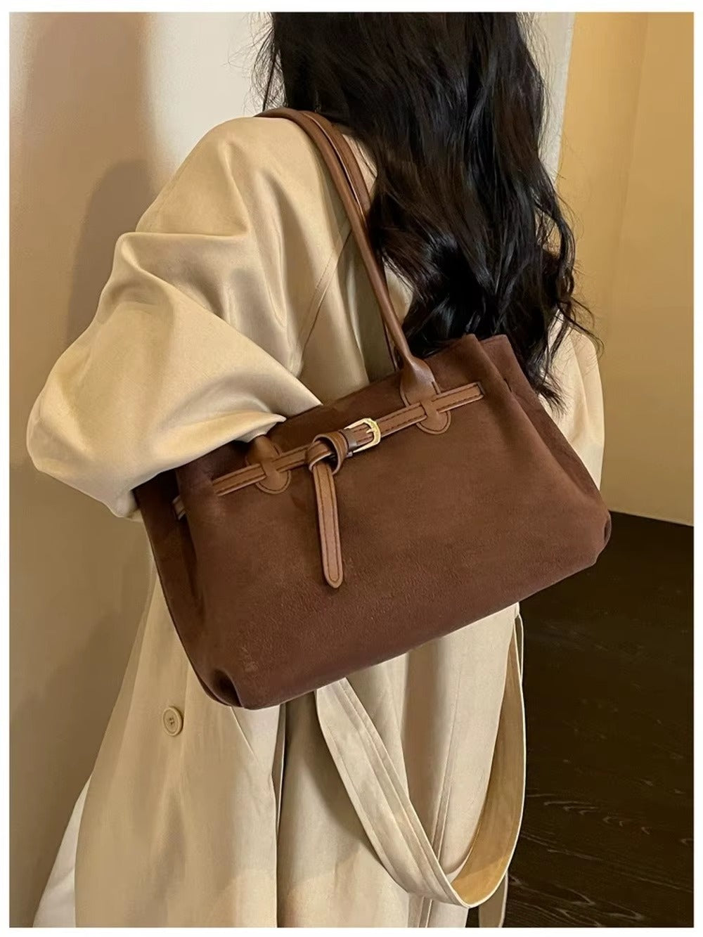 Bolso Córcega en Marrón chocolate - Novah Collection